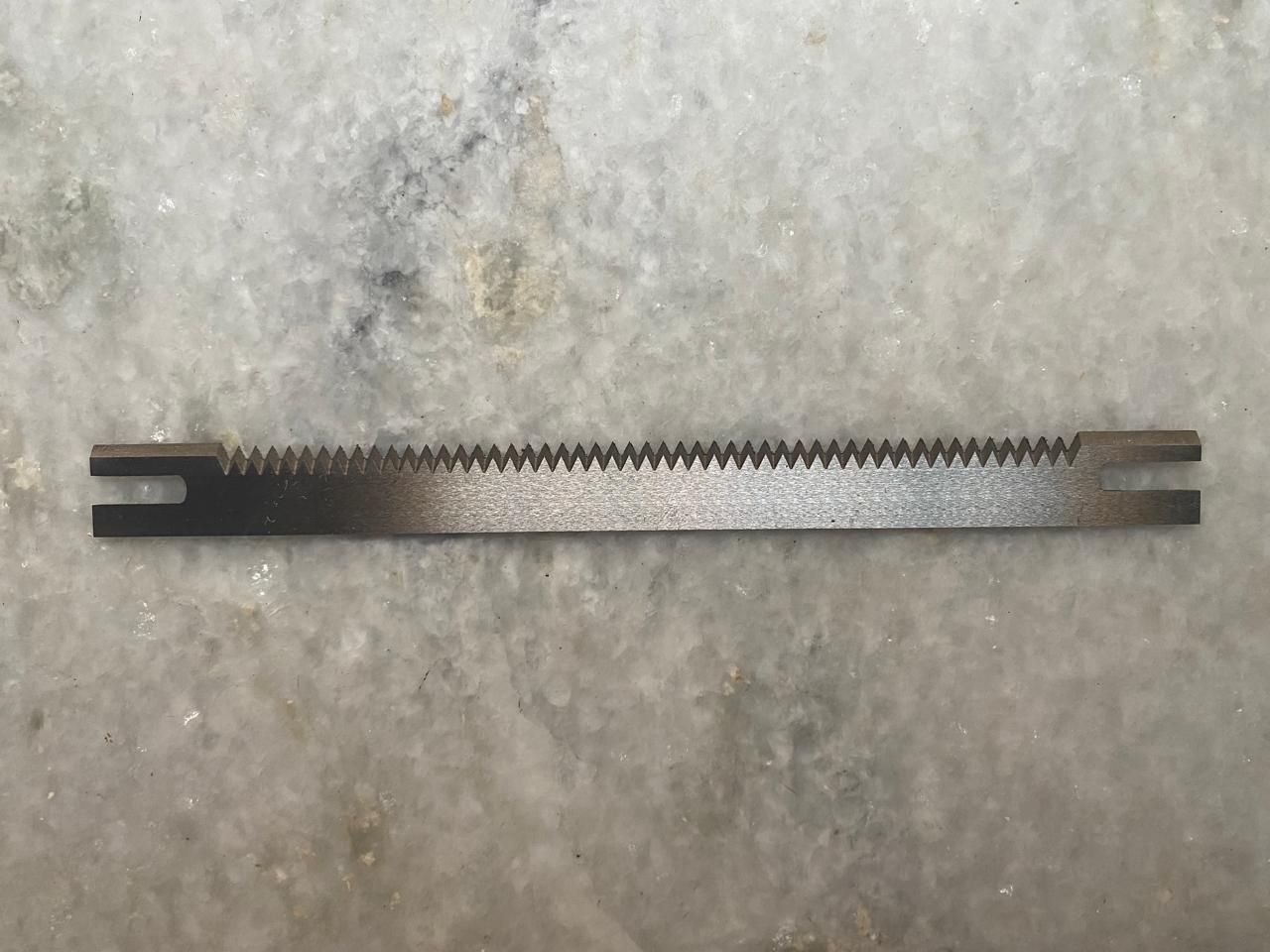 Toothed Blade thumbnail 3