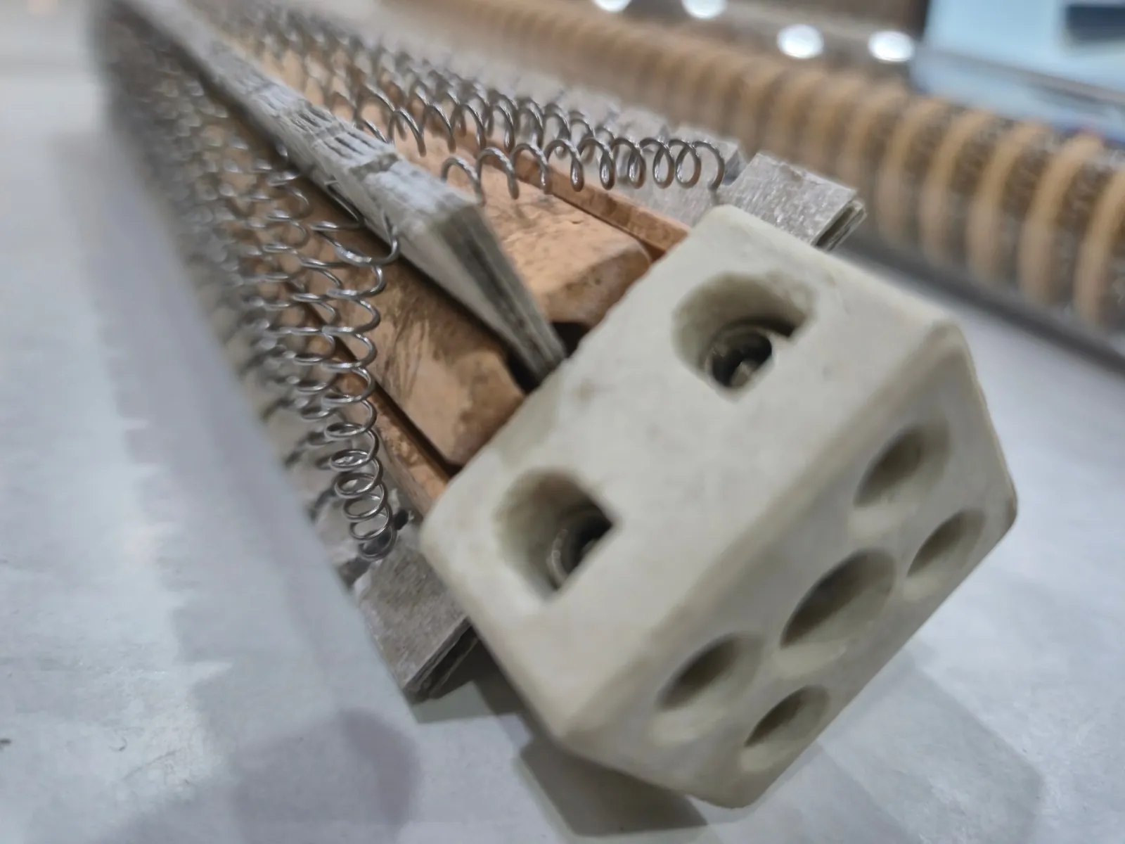 Porcelain Plus Heaters thumbnail 3